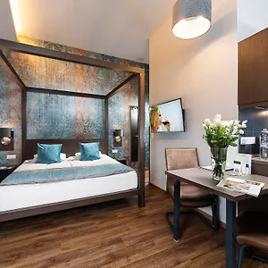 Hotel Opera Garden Hotel&apartments
