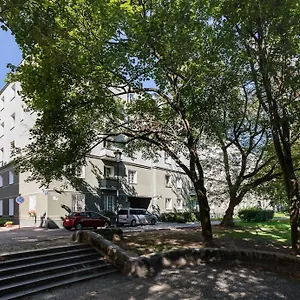 Rent Like - Wronskiego 15 , Варшава Польша